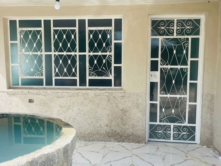 Se le ponen cristal a tus puertas y ventanas