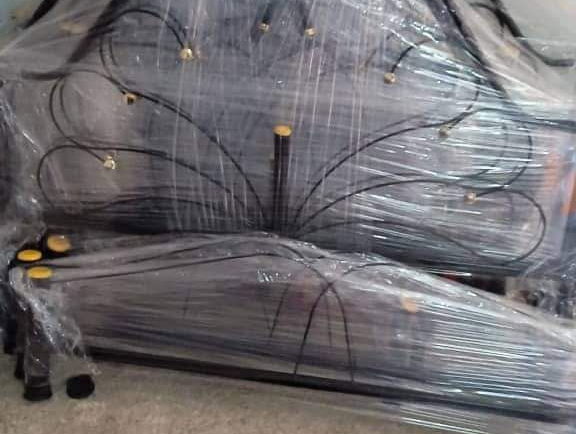 Camas de tubo en venta