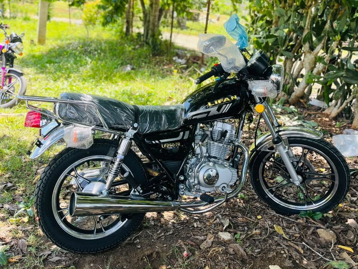 REBAJAS Motos 250 cc en venta