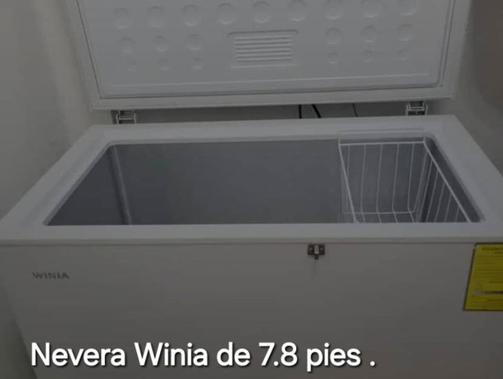 Nevera Winia de 7.8 pies