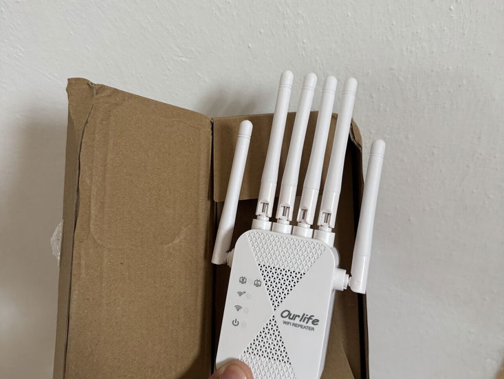 repetidor wifi de 6 antenas