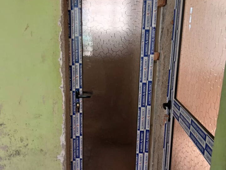 Se hacen todo tipos de trabajo marquetería aluminio