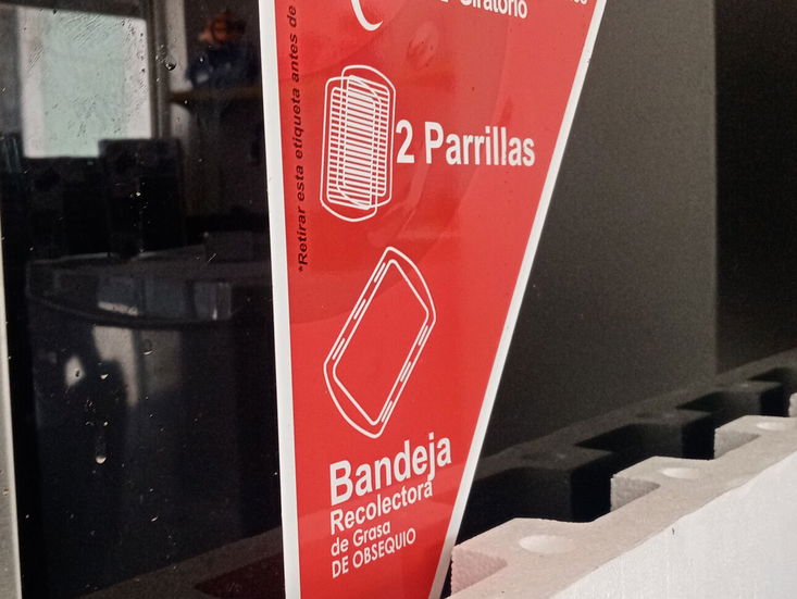 Horno de empotrar híbrido de gas y eléctrico nuevos en caja